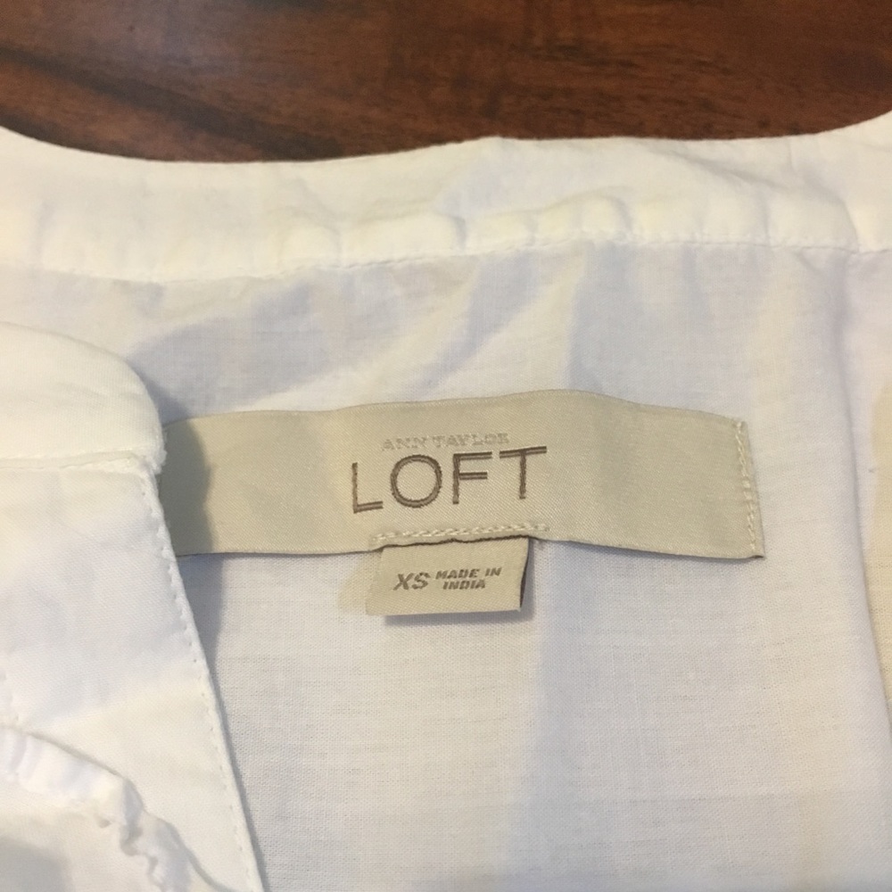 LOFT Ruffle Blouse - Picture 3 of 6